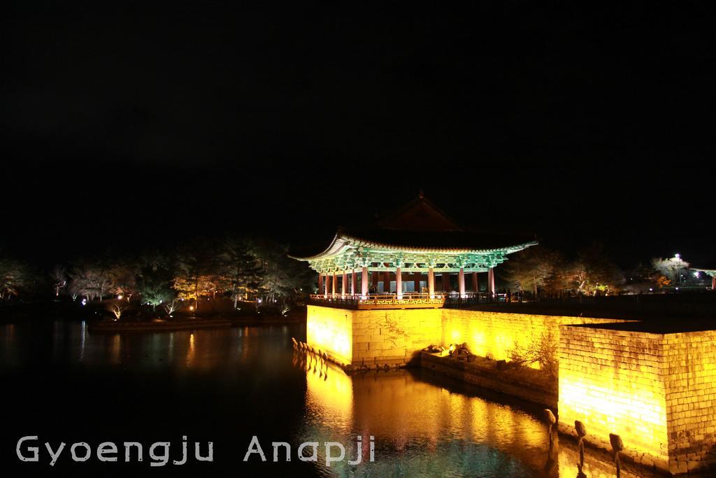 Time Motel Gyeongju Exterior foto